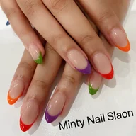 Minty Nail Salon logo
