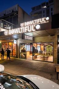 壹碗BOWLTIFUL Halal Lanzhou Handmade Noodles Glen Waverley logo