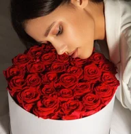 Vallee Des Roses Flowers logo