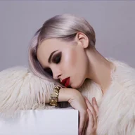 Second Avenue Hair logo