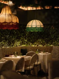 Como Garden logo