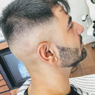 Carlton barbers logo