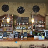 Ritchie Café & Bar logo