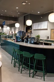 Nina & Dean Coffee logo