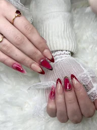 Chelsea's Nails logo