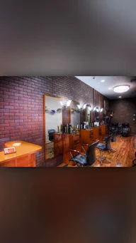 Salon De Larue - Park Slope Beauty Hair Salon logo