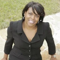 Kathy De La Cruz, Remax Realtor logo