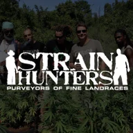 Strain Hunters Coffeeshop logo