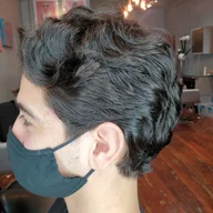 Retreat Skin and Hair Studio logo