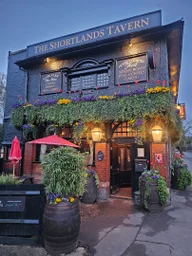 The Shortlands Tavern logo