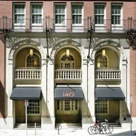140 Clarendon logo