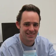 Carlton Dental Care logo