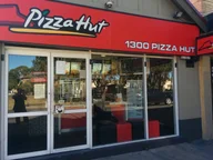 Pizza Hut Mascot logo