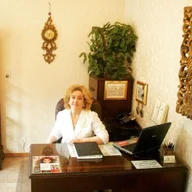 Yana Herbal Beauty Salon logo