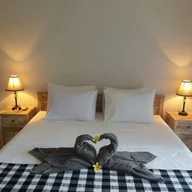 Candra Surf Homestay logo