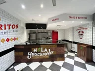 Hola Guacamole logo