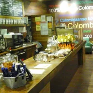Romeo and Juliet Colombian Coffee logo