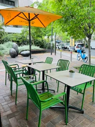 Piccolo Me Erskineville. logo