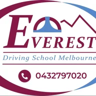 Everest Driving School logo