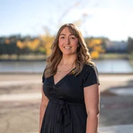 Kelsey Tracey Real Estate Agent logo