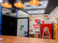 Superb Pizza logo