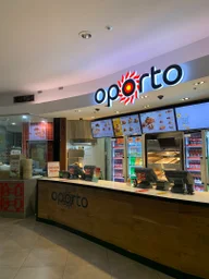 Oporto Bankstown Central logo