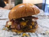SoBe Burger Sheen logo
